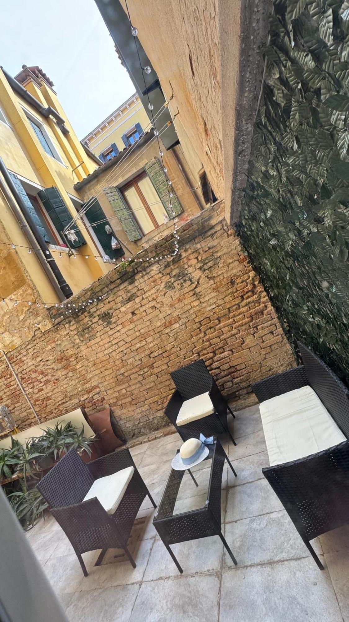 Appartamento Calle De Le Pazienze