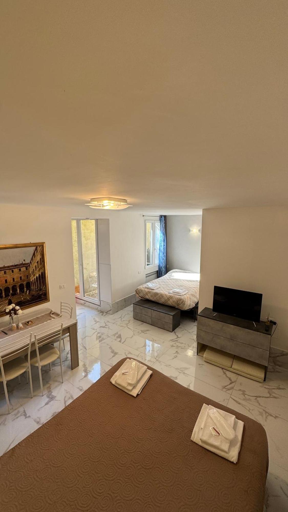 Calle De Le Pazienze Appartement Venetië